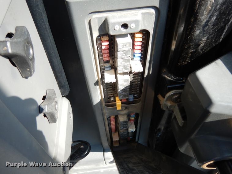 image for item DJ6551 2014 Caterpillar 972M  wheel loader