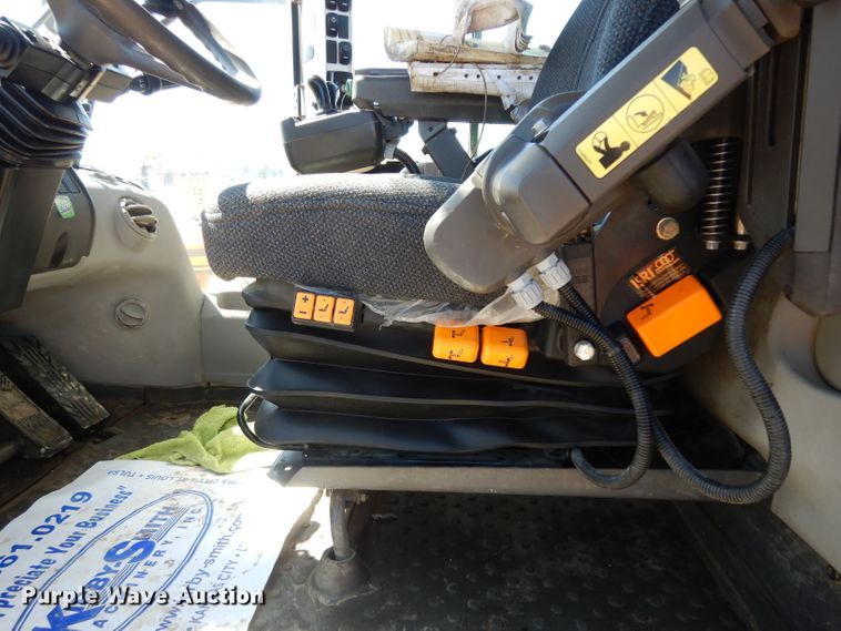 image for item DJ6553 2014 Volvo L180H  wheel loader