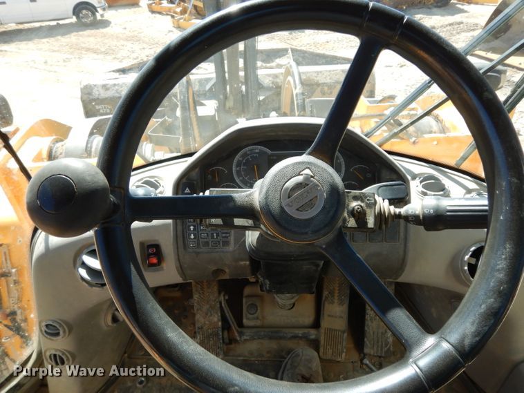 image for item DJ6554 2015 Volvo L180H  wheel loader