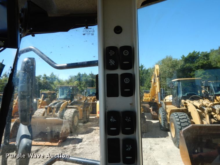 image for item DJ6554 2015 Volvo L180H  wheel loader