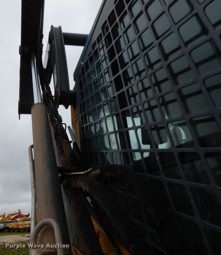 image for item DJ6555 2015 John Deere 333E  tracked skid steer loader