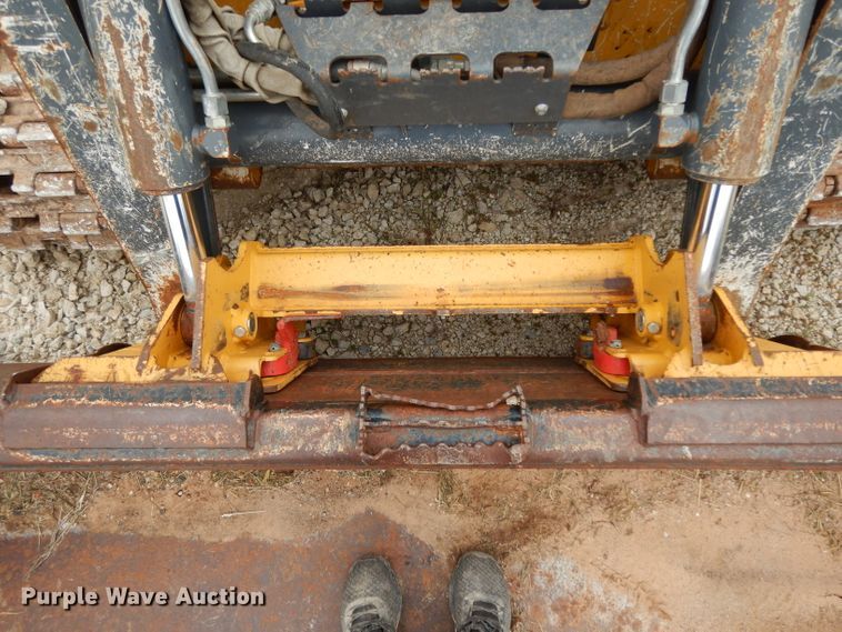 image for item DJ6555 2015 John Deere 333E  tracked skid steer loader