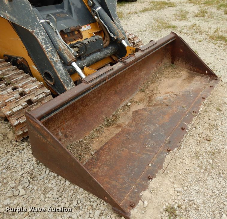 image for item DJ6555 2015 John Deere 333E  tracked skid steer loader