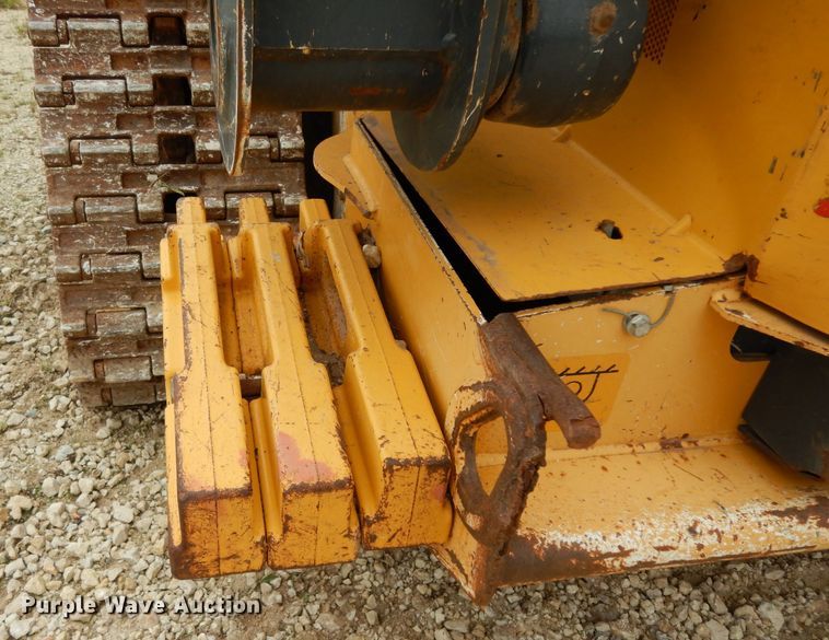 image for item DJ6555 2015 John Deere 333E  tracked skid steer loader