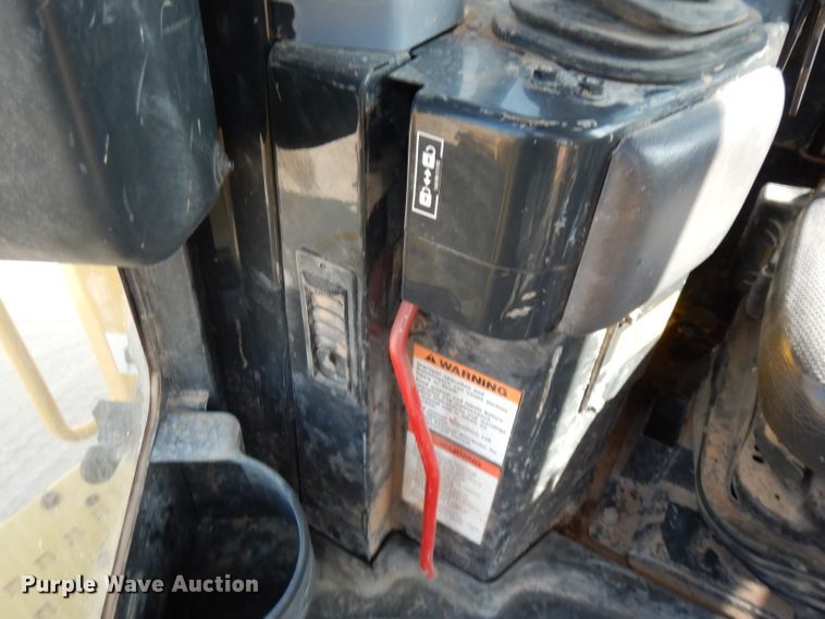 image for item DJ6556 2011 Komatsu D65EX-16   dozer