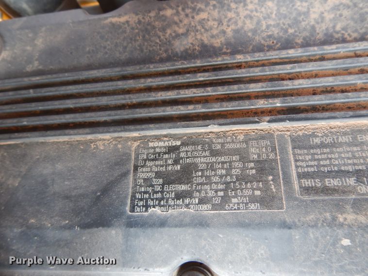 image for item DJ6556 2011 Komatsu D65EX-16   dozer