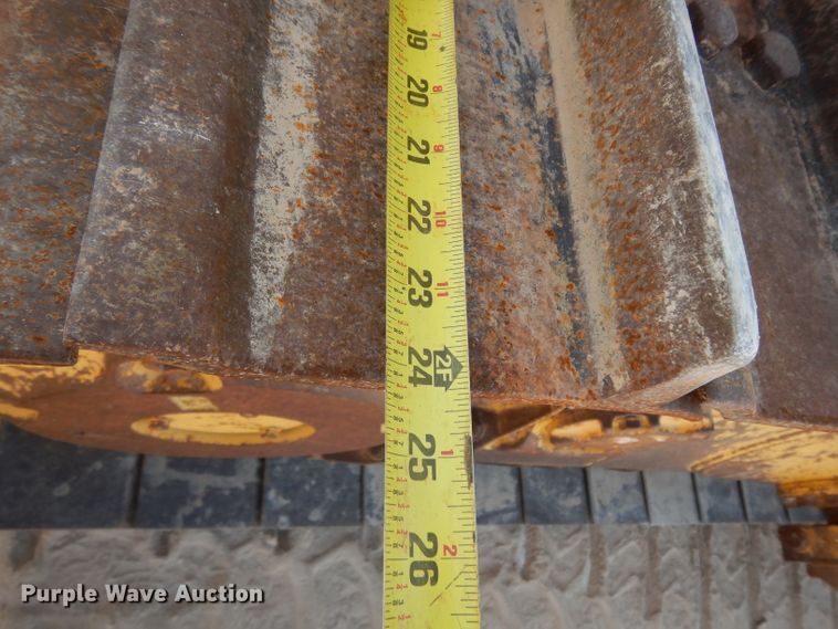 image for item DJ6556 2011 Komatsu D65EX-16   dozer