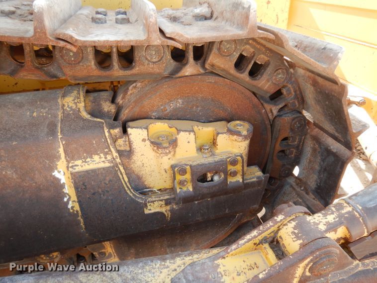 image for item DJ6556 2011 Komatsu D65EX-16   dozer