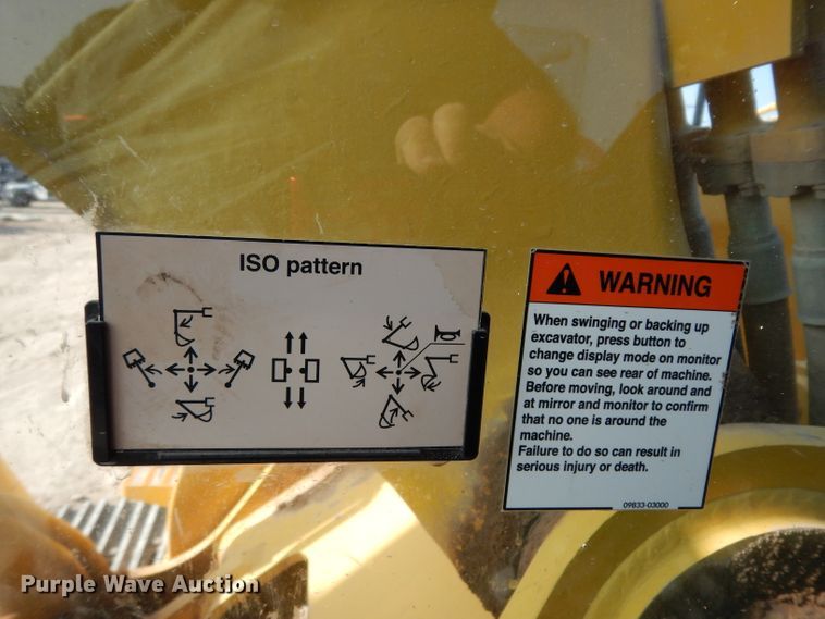 image for item DJ6557 2014 Komatsu PC360LC-10  excavator