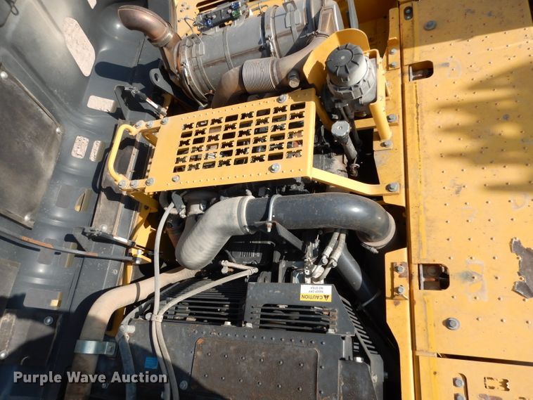 image for item DJ6557 2014 Komatsu PC360LC-10  excavator