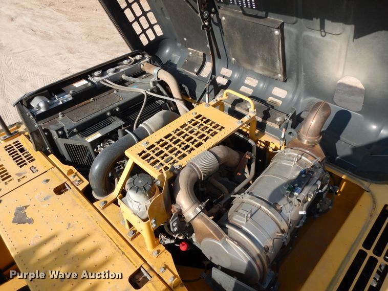 image for item DJ6557 2014 Komatsu PC360LC-10  excavator