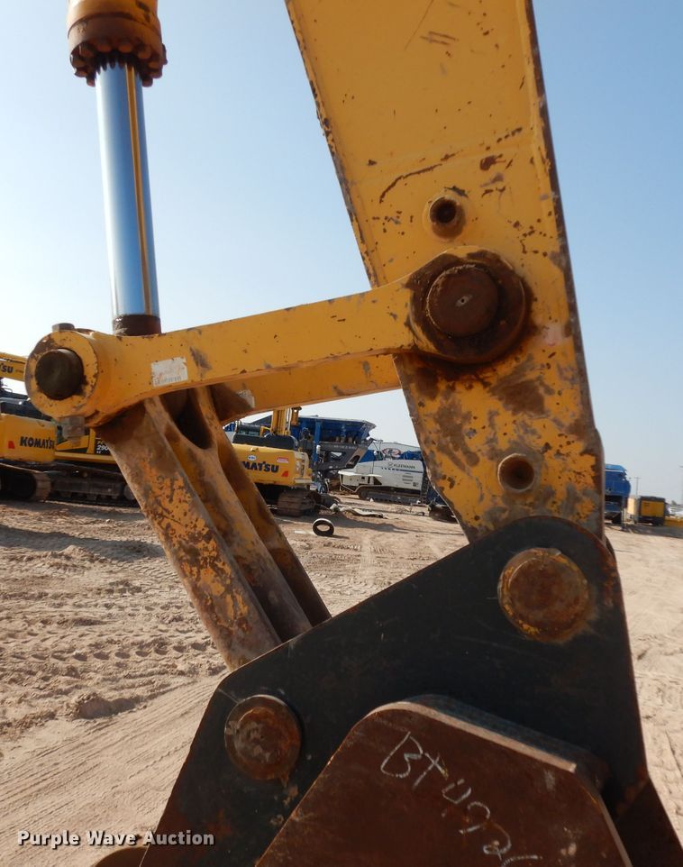 image for item DJ6557 2014 Komatsu PC360LC-10  excavator