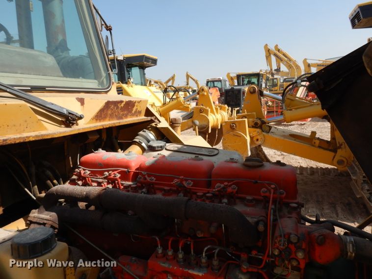 image for item DJ6558 1985 Moxy 6200S  water wagon