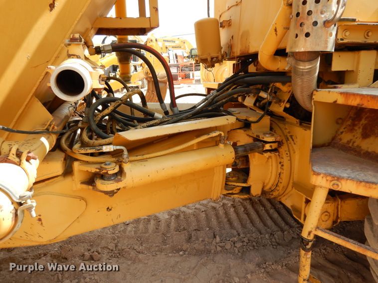 image for item DJ6558 1985 Moxy 6200S  water wagon