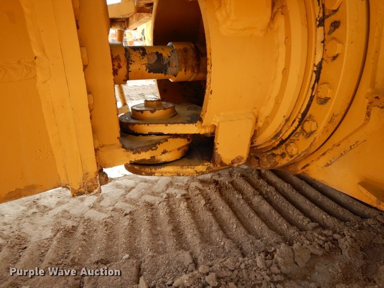 image for item DJ6558 1985 Moxy 6200S  water wagon