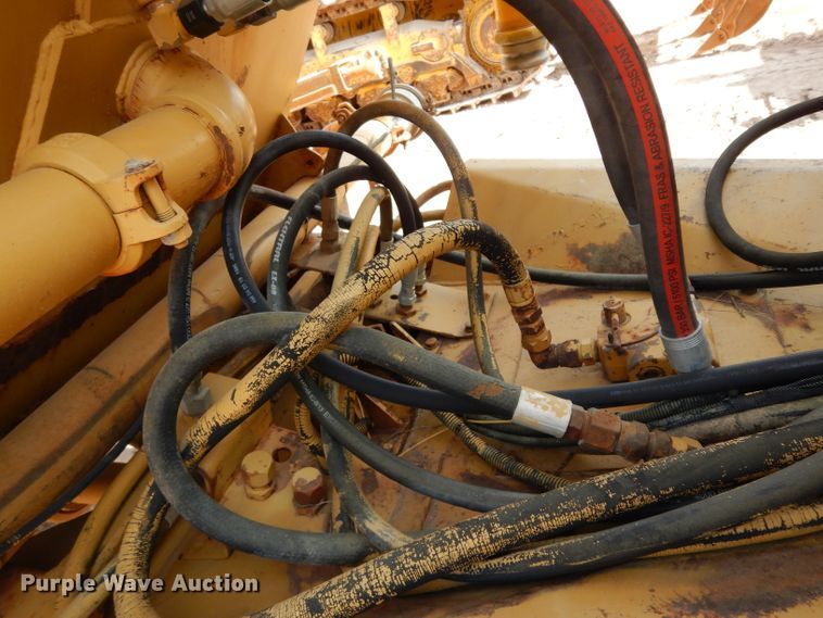 image for item DJ6558 1985 Moxy 6200S  water wagon