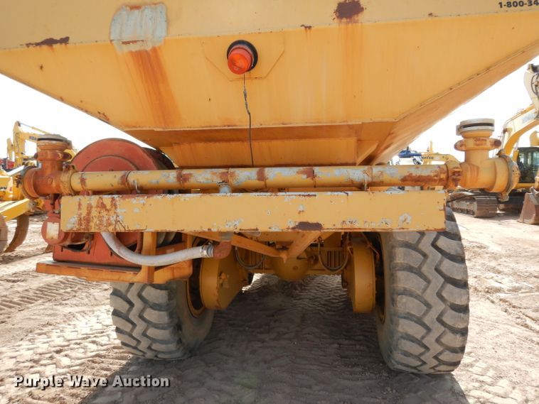 image for item DJ6558 1985 Moxy 6200S  water wagon