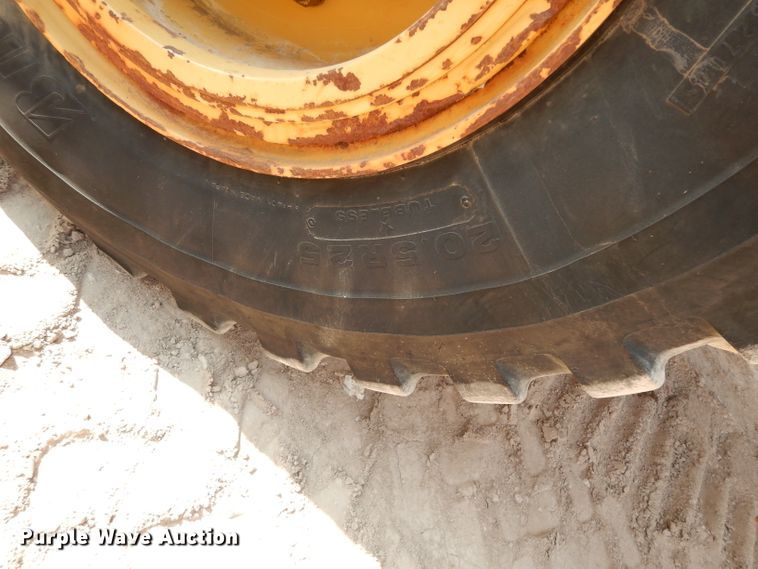 image for item DJ6558 1985 Moxy 6200S  water wagon