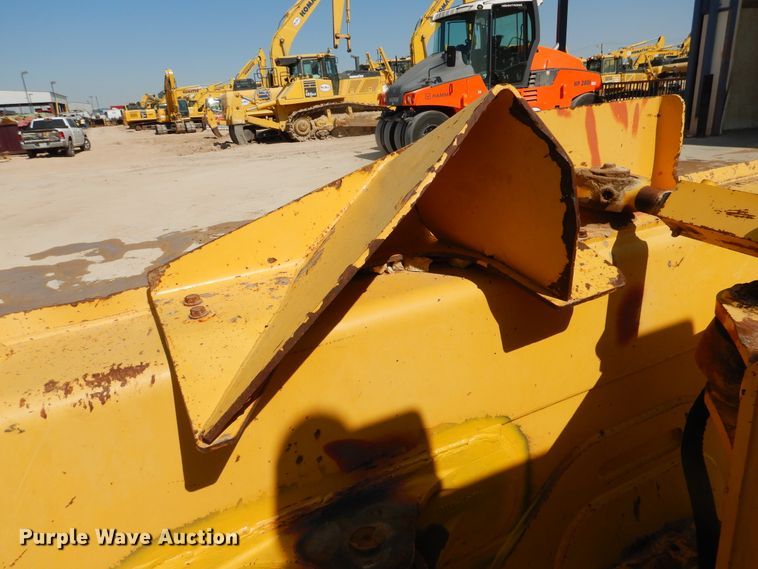 image for item DJ6559 2012 Komatsu D65EX-17  dozer