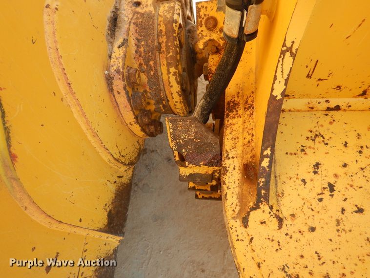 image for item DJ6559 2012 Komatsu D65EX-17  dozer