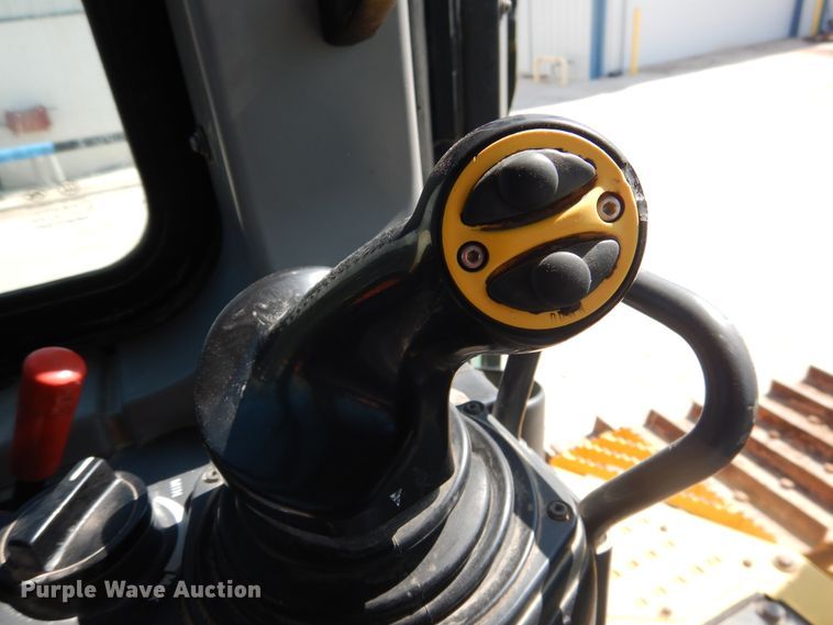 image for item DJ6559 2012 Komatsu D65EX-17  dozer