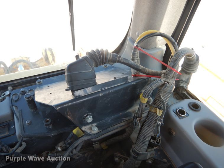 image for item DJ6559 2012 Komatsu D65EX-17  dozer