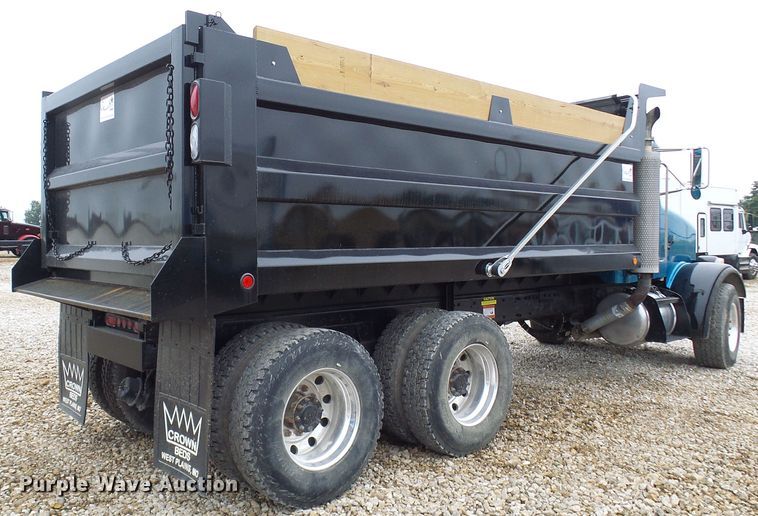 image for item EP9905 2000 Peterbilt 357  dump truck