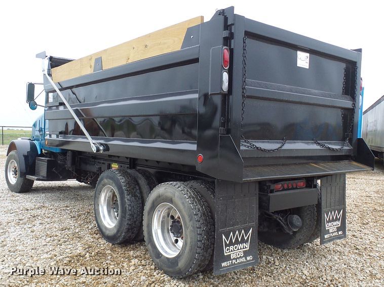 image for item EP9905 2000 Peterbilt 357  dump truck