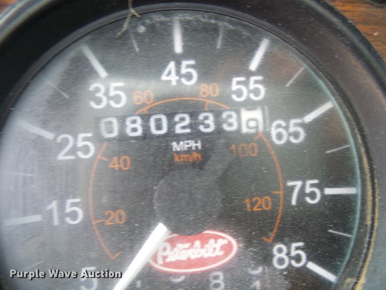 image for item EP9905 2000 Peterbilt 357  dump truck