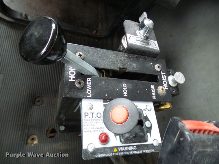 image for item EP9905 2000 Peterbilt 357  dump truck