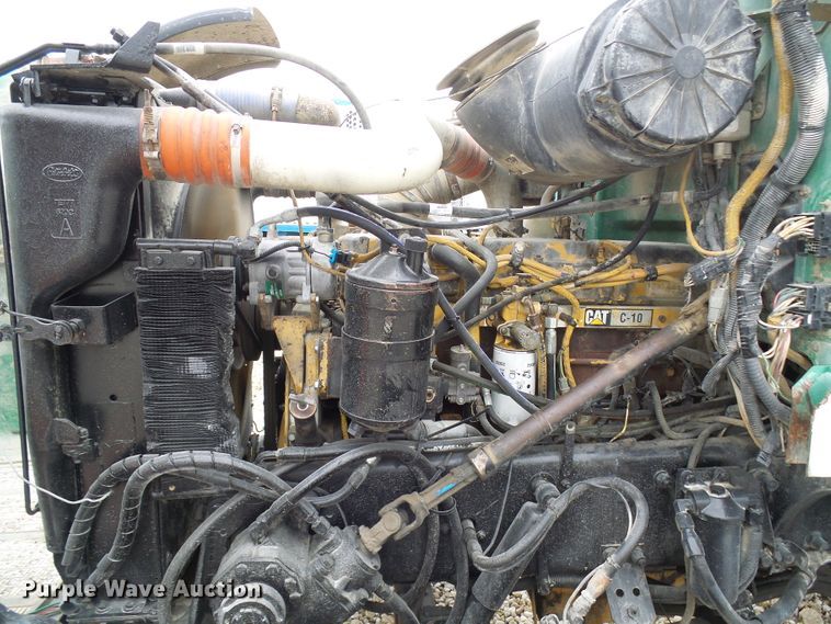 image for item EP9905 2000 Peterbilt 357  dump truck