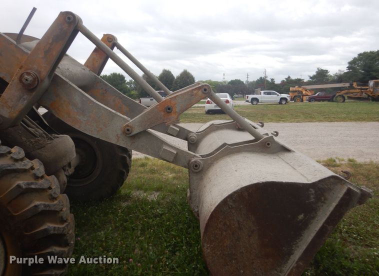 image for item FK9284 Caterpillar 944  wheel loader
