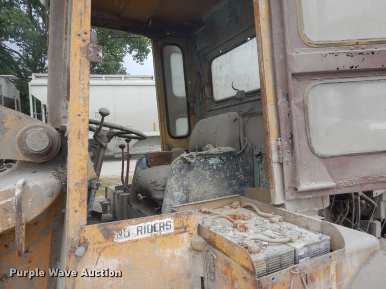 image for item FK9284 Caterpillar 944  wheel loader