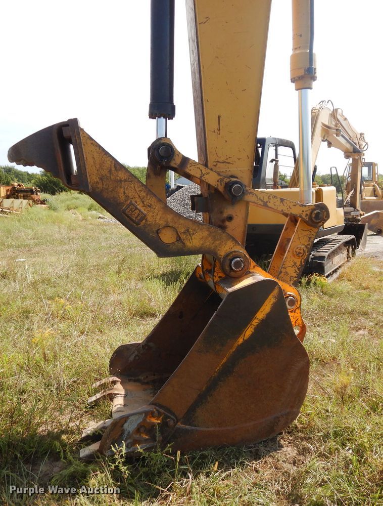 image for item FR9020 1998 Caterpillar 320BL  excavator