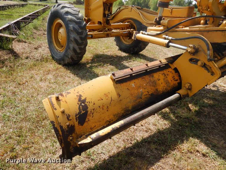 image for item FR9022 Galion T500M  rigid frame motor grader