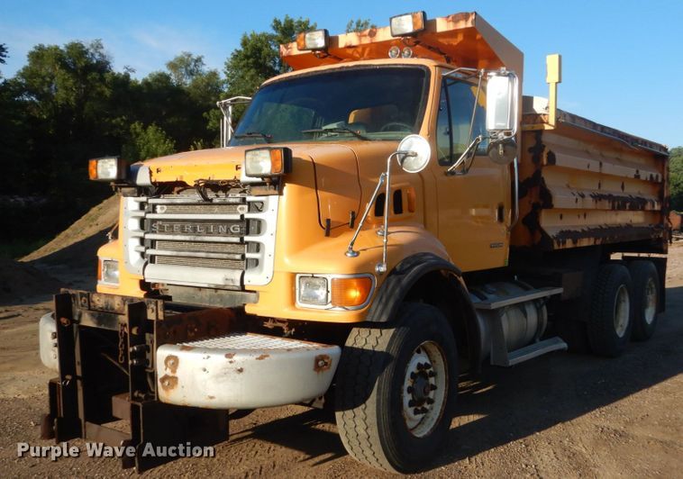 image for item FT9006 2006 Sterling L-Line  dump truck