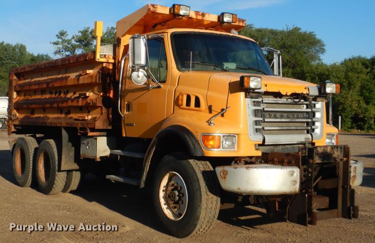 image for item FT9006 2006 Sterling L-Line  dump truck