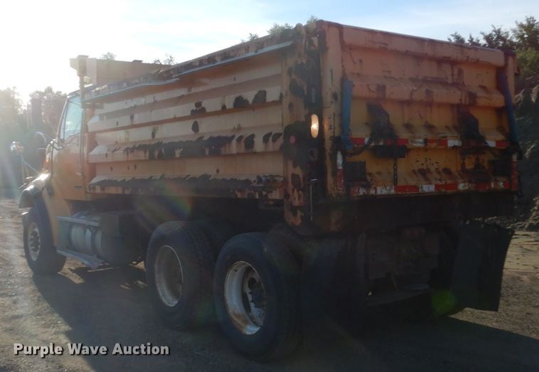 image for item FT9006 2006 Sterling L-Line  dump truck