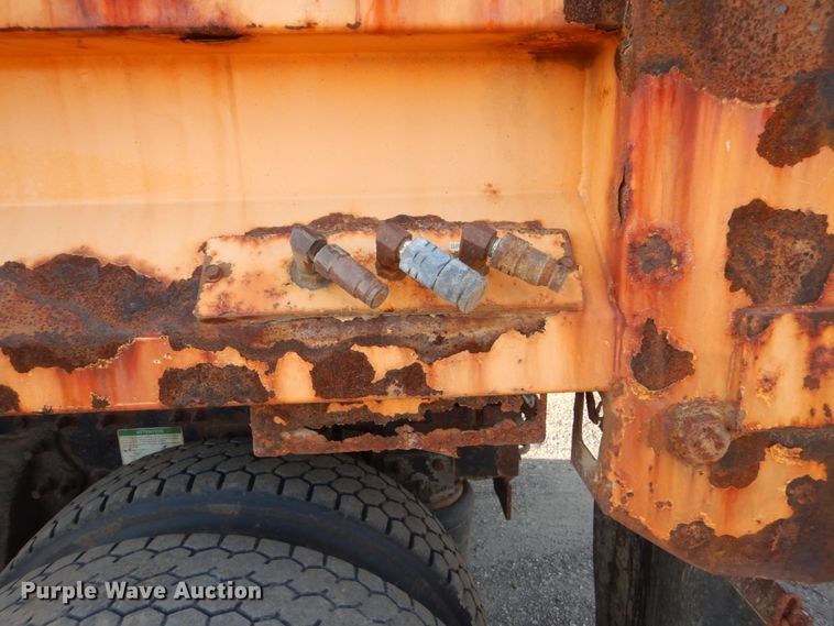 image for item FT9006 2006 Sterling L-Line  dump truck