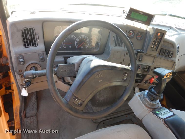 image for item FT9006 2006 Sterling L-Line  dump truck