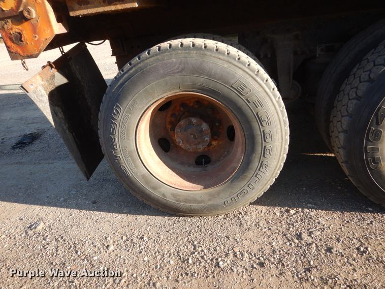 image for item FT9006 2006 Sterling L-Line  dump truck