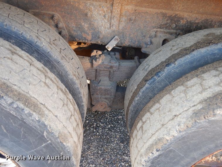 image for item FT9007 2001 Sterling L-Line  dump truck