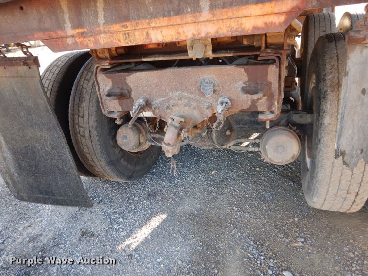 image for item FT9007 2001 Sterling L-Line  dump truck