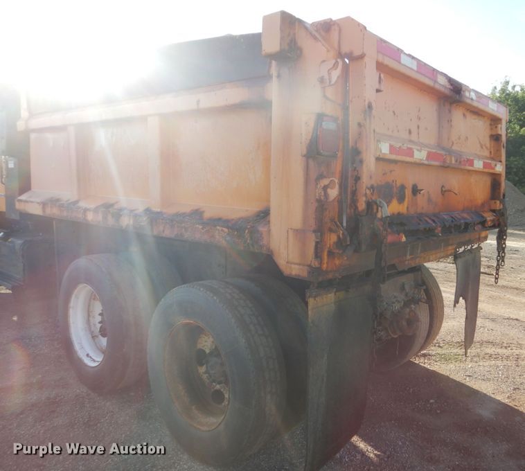 image for item FT9007 2001 Sterling L-Line  dump truck