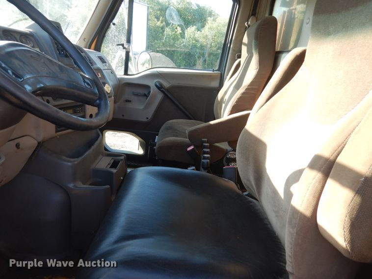 image for item FT9007 2001 Sterling L-Line  dump truck