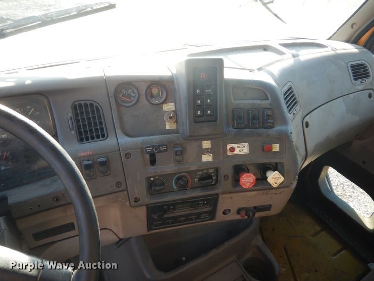 image for item FT9007 2001 Sterling L-Line  dump truck