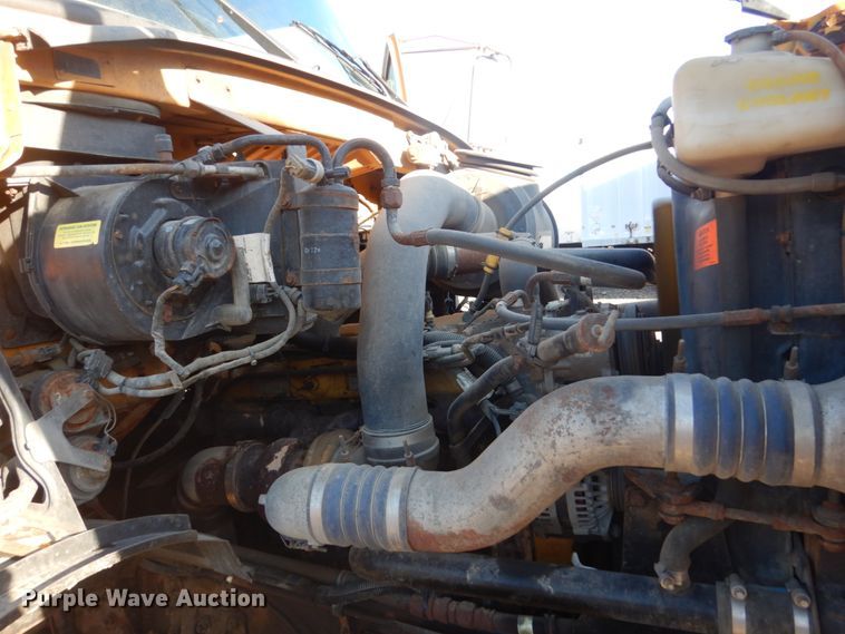 image for item FT9007 2001 Sterling L-Line  dump truck