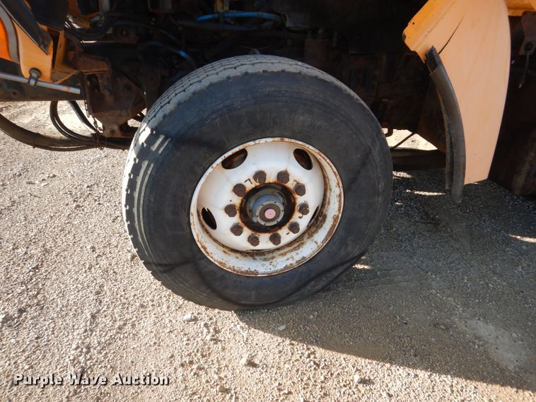 image for item FT9007 2001 Sterling L-Line  dump truck