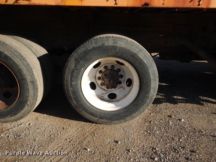 image for item FT9007 2001 Sterling L-Line  dump truck