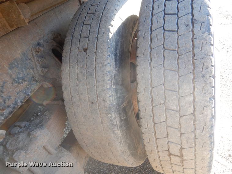 image for item FT9007 2001 Sterling L-Line  dump truck